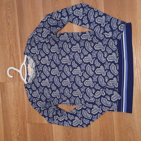 🔥🔥🔥SALE🔥🔥🔥Michael Kors Paisley Print Long Sleeve Top - Picture 1 of 4